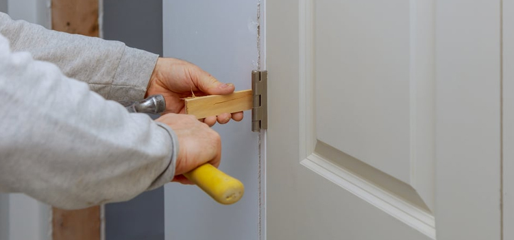 fiberglass entry door repair in Livingston